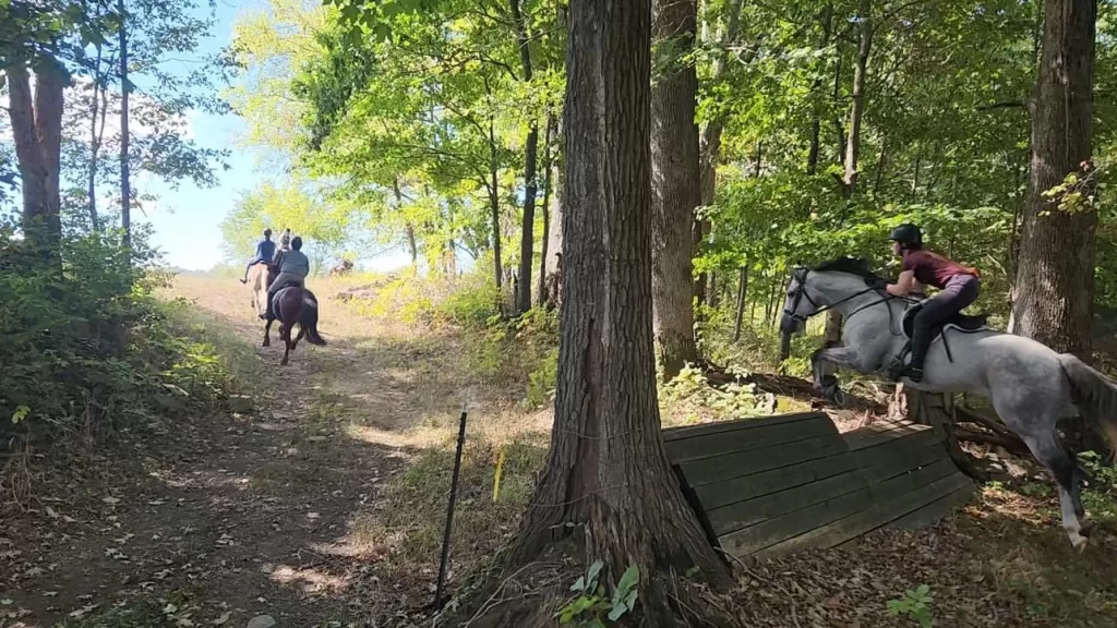 Camargo guests practice jumping in hunt country at the Field Hunter Clinic